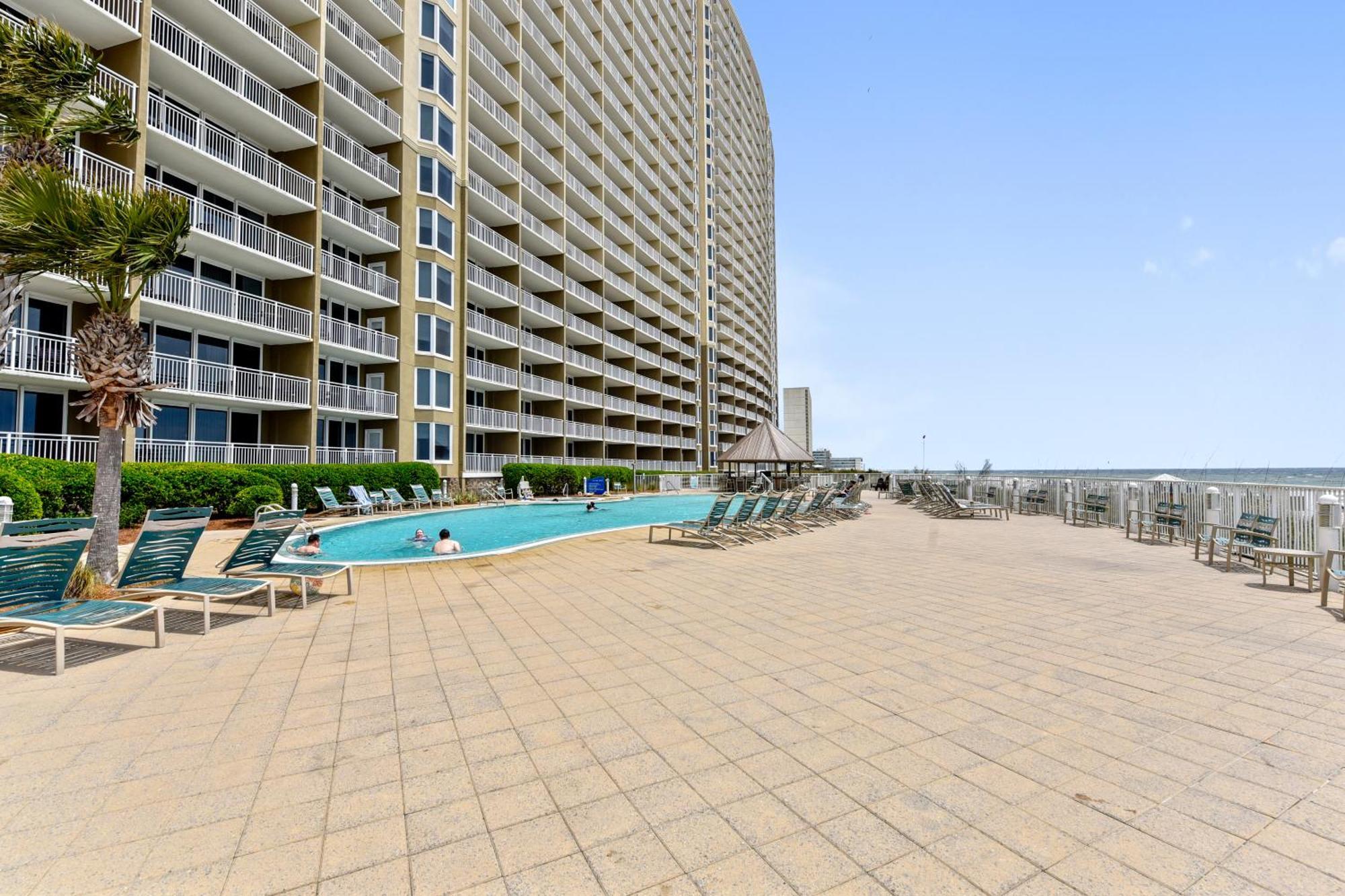 Emerald Beach #1330 By Book That Condo Panama City Beach Dış mekan fotoğraf